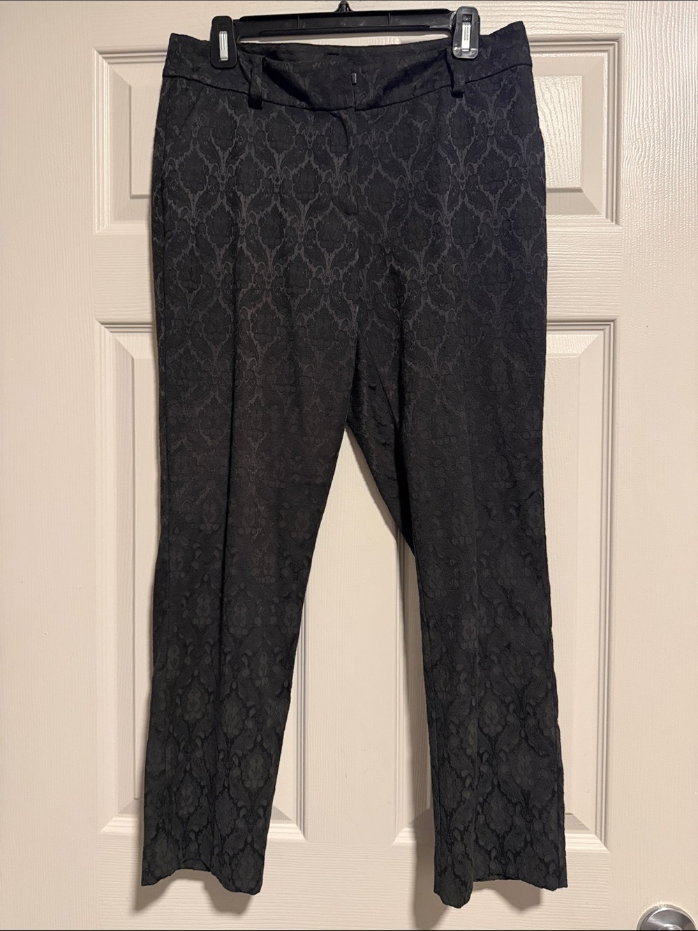 Ann Taylor Black Cropped Women's Pants